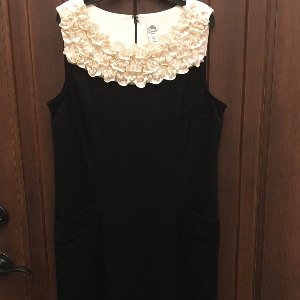 Sangria Petite Dress